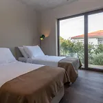 Luxury Beachside With A Pool And A Sea View * Banjole
