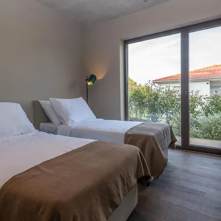 Luxury Beachside With A Pool And A Sea View * バニョレ